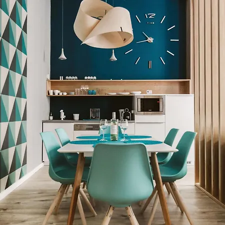 Turquoise Harmony In The Heart Of The Apartment Budapest