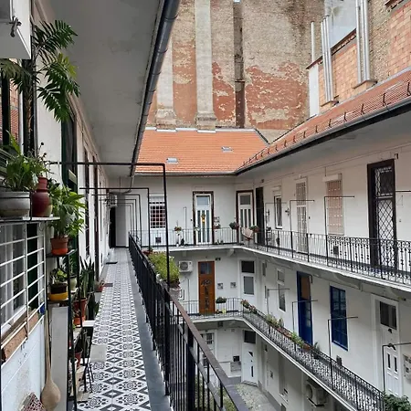 Cosy With Airconditioner Apartment Budapest