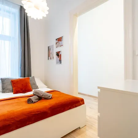 Apartment Wave - 3 Bedroom In Center