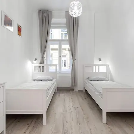 Apartment Perfect Day 3 -3 Bedr, 2 Bathrooms Budapest