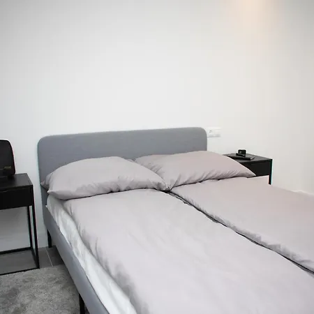Apartament Luxury Cozy 2 Bdr Downtown Apt.5 *