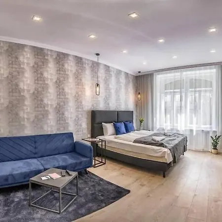 Luxury For Treasure Seekers Apartment Budapest