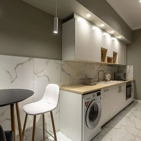 Apartament Luxurious Located In The Heart Of