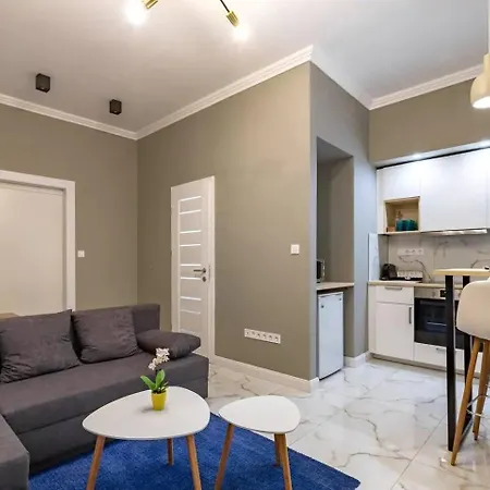 Luxurious In The Heart Of *