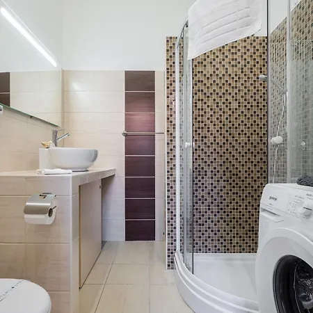 Elementa Luxe Apartamento *