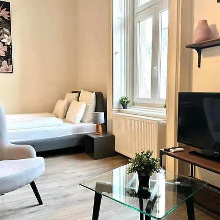 Apartment By Hi5 Apartments- Erzsebet 44 Budapest