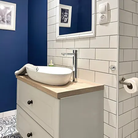 By Hi5 Apartments- Erzsebet 44 Apartmán *