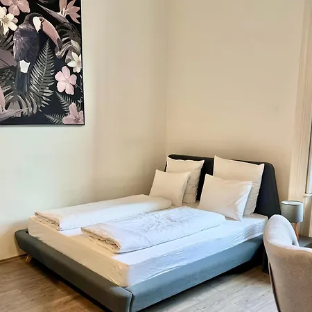 By Hi5 Apartments- Erzsebet 44 * Budapešť
