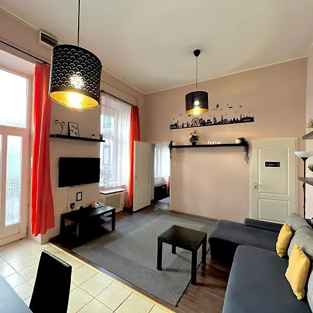 Apartment Better Than Budapest