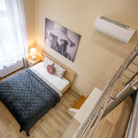 Spacious Bajcsy In The Heart Of *