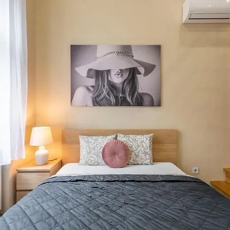 Appartamento Spacious Bajcsy In The Heart Of *
