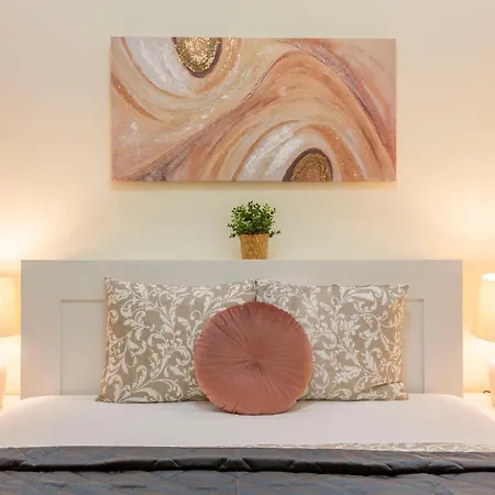 Spacious Bajcsy In The Heart Of