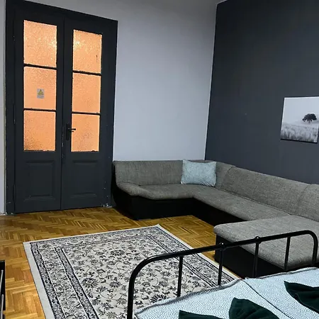 Vendégház Casa Nora *