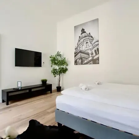 Apartment Standard By Hi5 - Tiny Studio