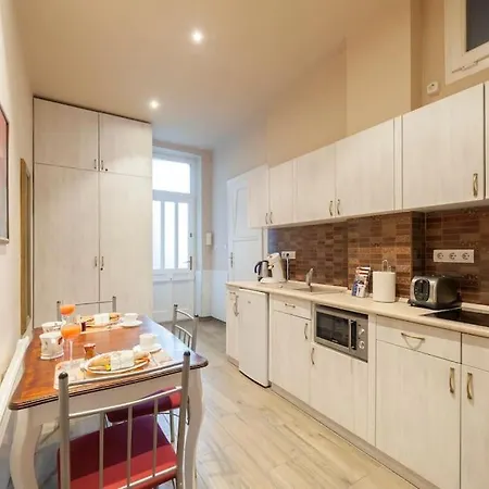 Apartment Standard By Hi5 - Rumbach - Synagogue