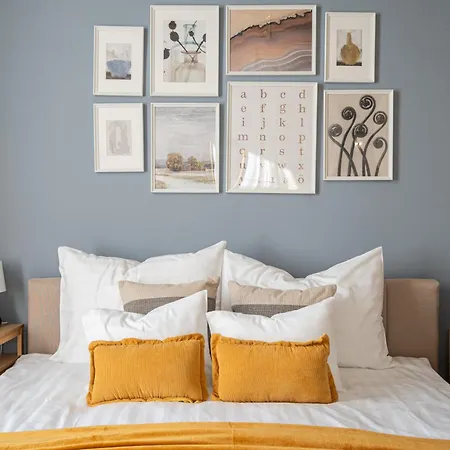 Comfy Downtown Hideaway With Urban Touch Budapest