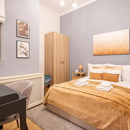 Comfy Downtown Hideaway With Urban Touch Apartment *