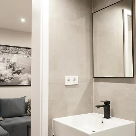 Apartment K87- Bp Modern Boutique Apartments, Best Location By Bqa