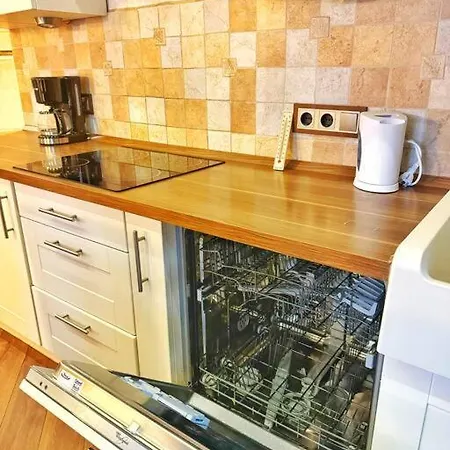 Ultra Central / 10 Ppl Apartment *