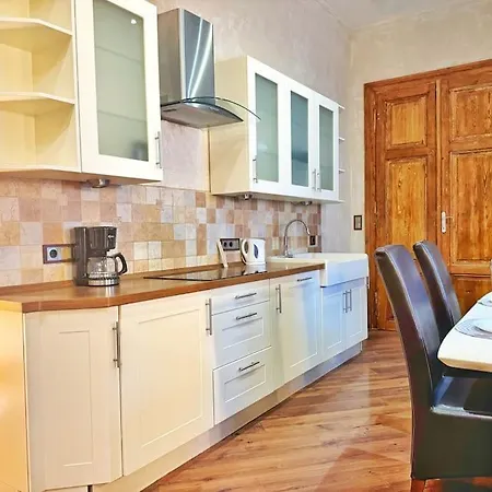Apartment Ultra Central / 10 Ppl *