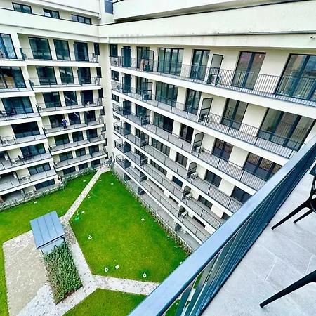 Apartment River Passage Garage/ac/balcony *