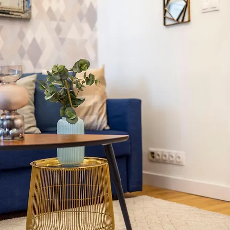 Apartment Luxury Quentin 3 Bedrm, 2 Bathrm *