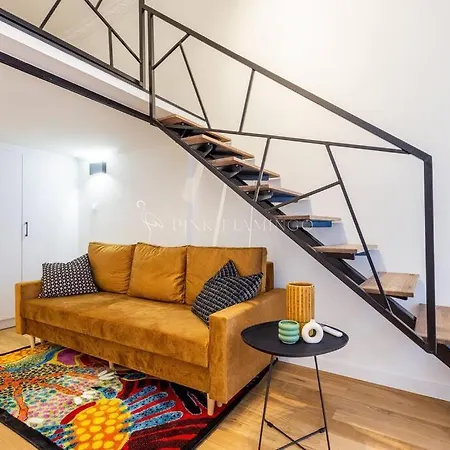 Apartment Elegant Near Hungarian Museum By Pink Flamingo *