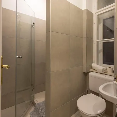 Exclusive Grand In The Heart Of