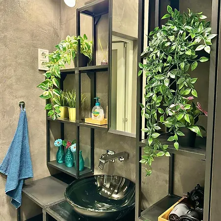 Dream Design - 3 Bedrooms & Finn Sauna Apartment *