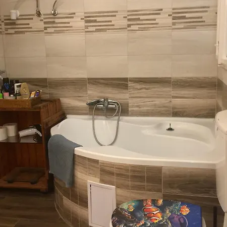 Gaia Astoria * Budapest