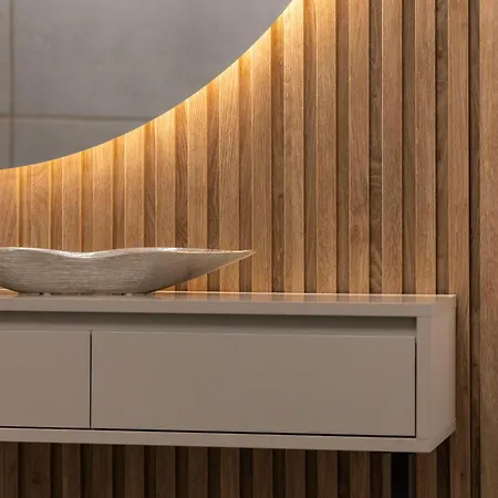 Luxurious & Spacious With Balcony Apartamento Budapest