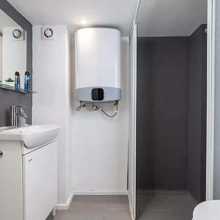 Apartament Industrial Westend *