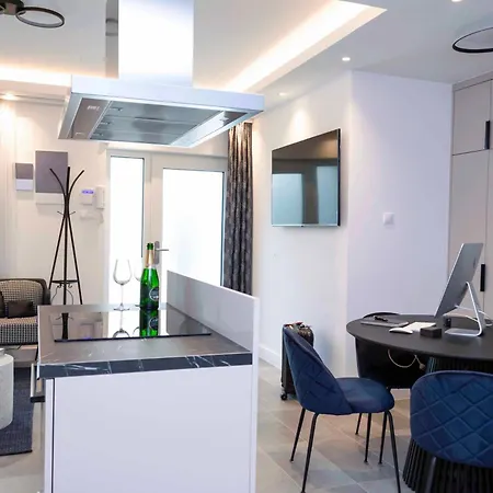 Appartement Luxury Cozy 2 Bdr Downtown Apt.6 Boedapest
