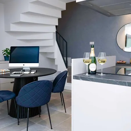 Luxury Cozy 2 Bdr Downtown Apt.6 Apartment Budapest