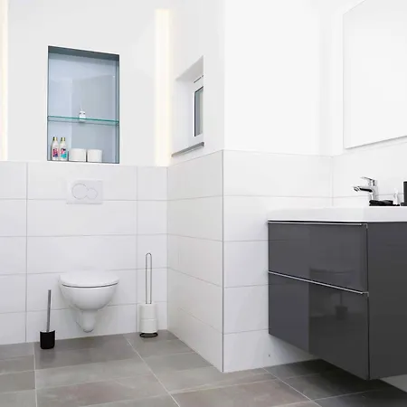 Apartment Luxury Cozy 2 Bdr Downtown Apt.6