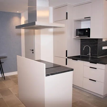 Luxury Cozy 2 Bdr Downtown Apt.5 Budapesta