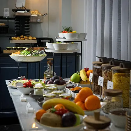 Queen's Court & 5* Budapeşte