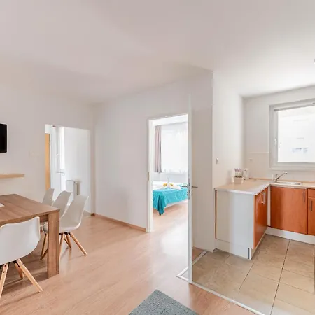 Apartament Nova *