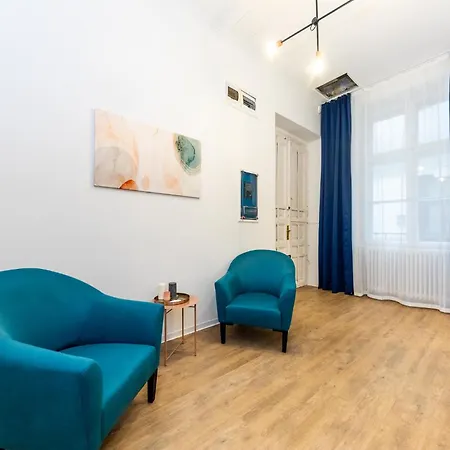 Adagio Downtown Hotell 3*