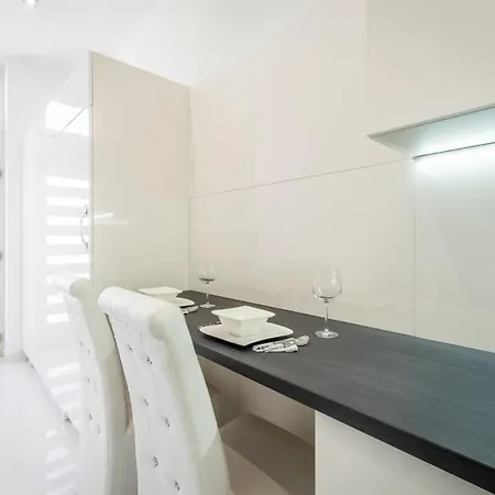 Opera Luxury Apartment Budapest