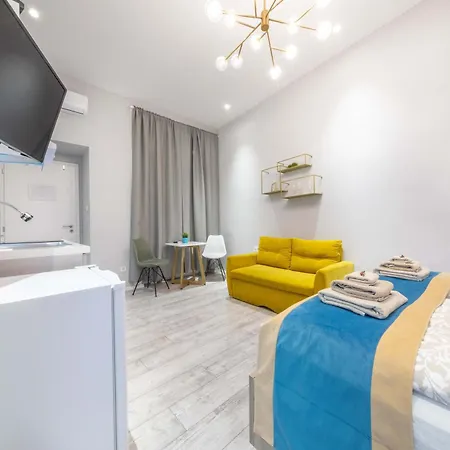 Js Modern Downtown Studios-self Check-in Apartment