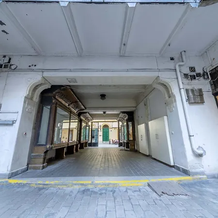 Js Modern Downtown Studios-self Check-in Budapest