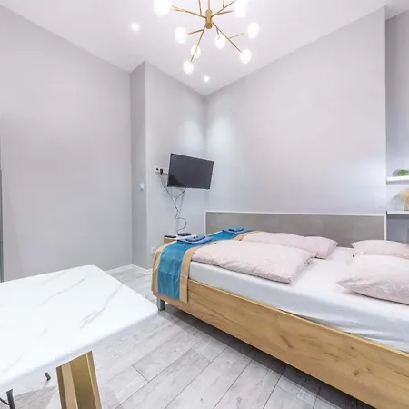 Js Modern Downtown Studios-self Check-in Apartment