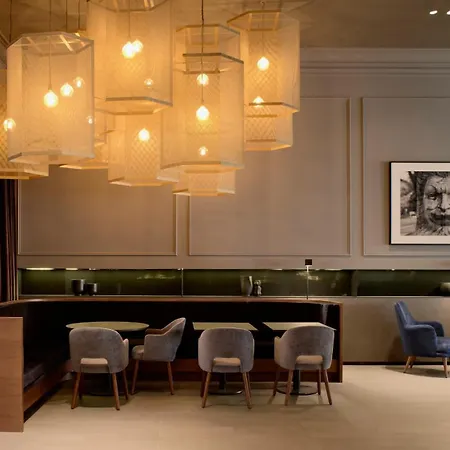 Hotel Kozmo & - Small Luxury Of The World Budapeste