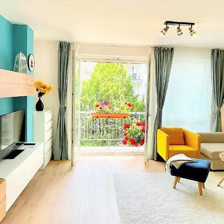 Feel Deluxe Corvin # Free Parking # Ac # Elevator Διαμέρισμα Βουδαπέστη