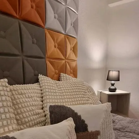 Your Place Apartment *