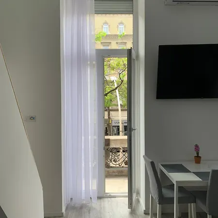 Apartment Balcony Gallery Budapest