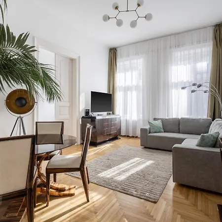 Apartment Aviator Luxury