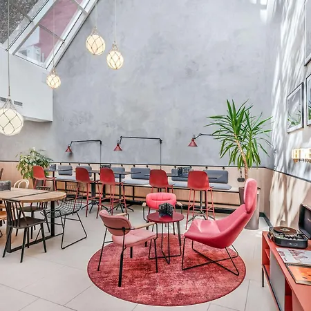 布达佩斯中心宜必思酒店 酒店 3*