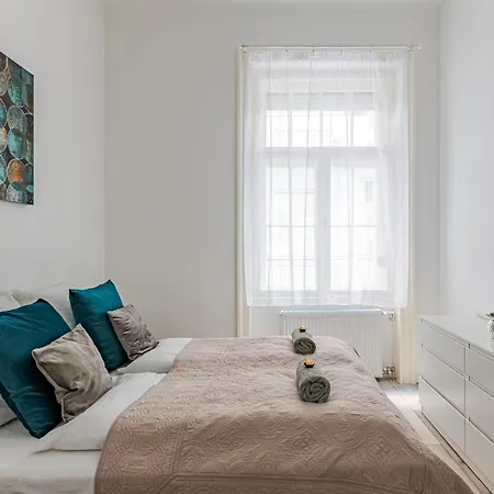 Danubegreen Bright Two Bedroom Near Margaret Island Appartamento